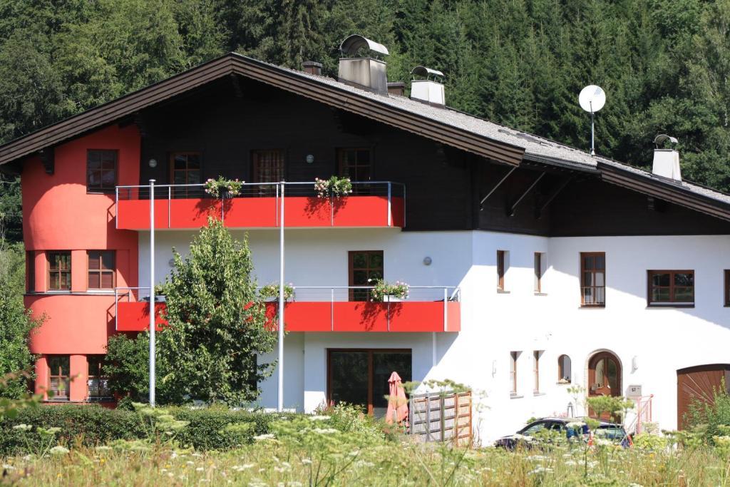 Appartementhaus Bergblick ลีโอกัง ภายนอก รูปภาพ