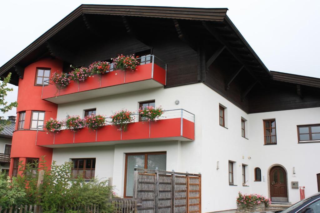 Appartementhaus Bergblick ลีโอกัง ภายนอก รูปภาพ