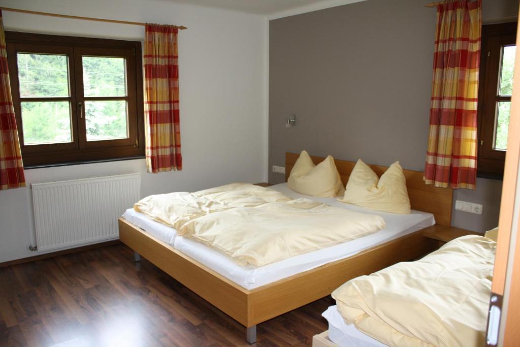 Appartementhaus Bergblick ลีโอกัง ภายนอก รูปภาพ